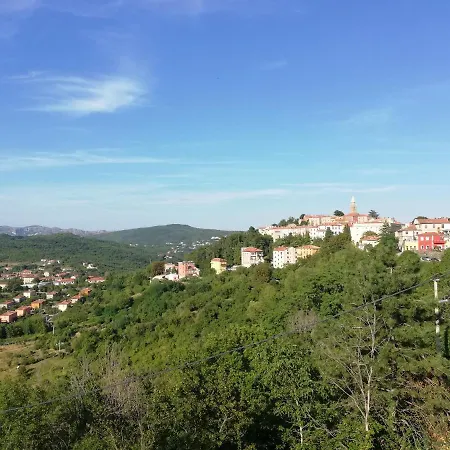 Hill 12 Tatil Evi *