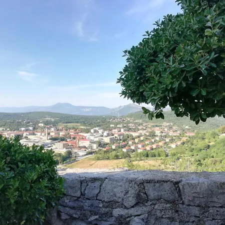 Hill 12 *